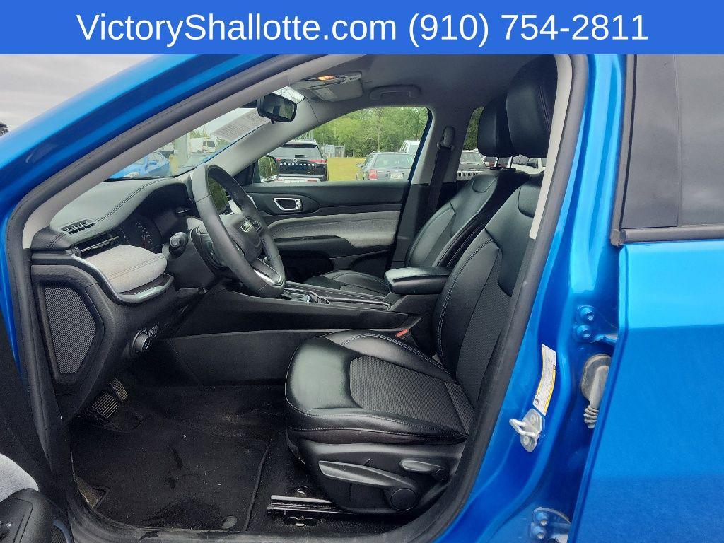 used 2022 Jeep Compass car, priced at $15,995