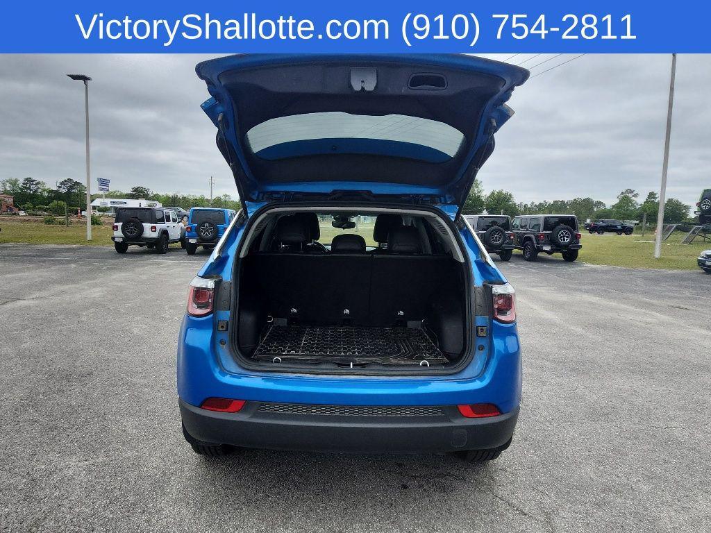 used 2022 Jeep Compass car, priced at $15,995