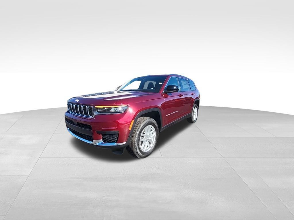 new 2025 Jeep Grand Cherokee car, priced at $44,292