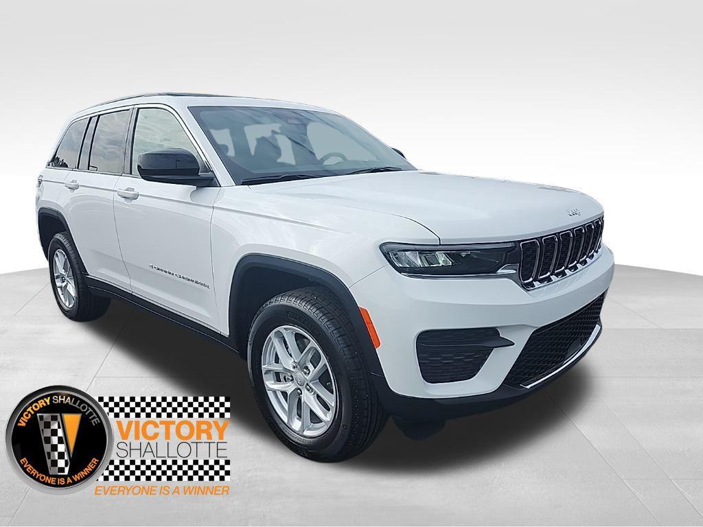 new 2025 Jeep Grand Cherokee car, priced at $39,030