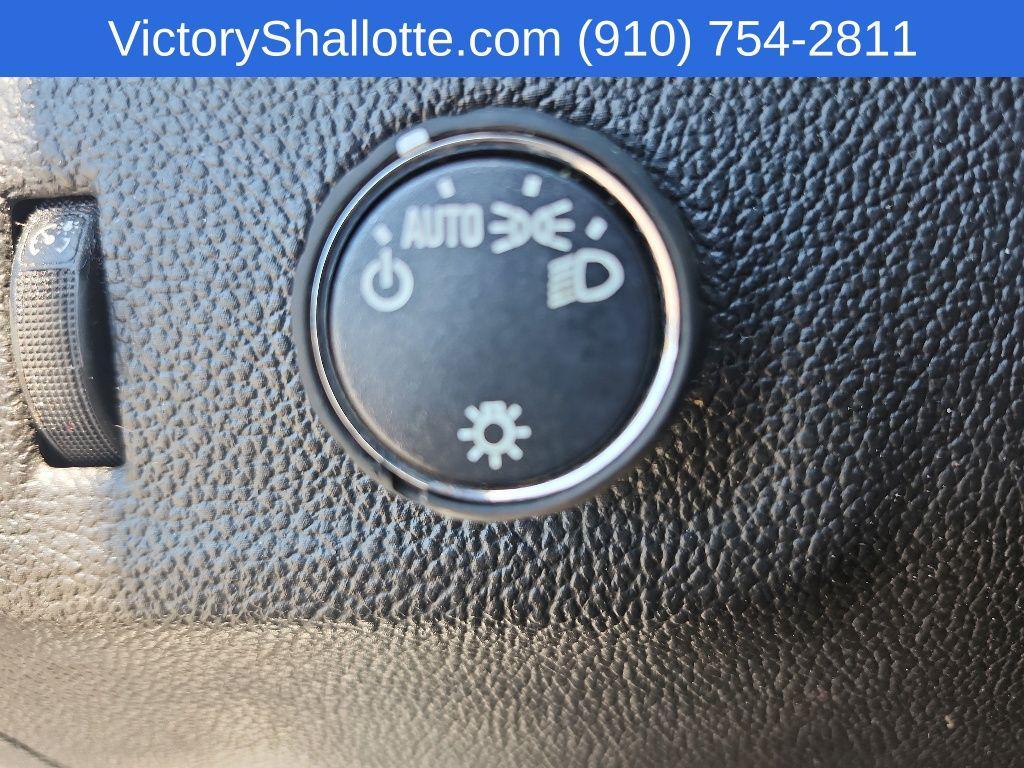 used 2022 Chevrolet Colorado car, priced at $19,567