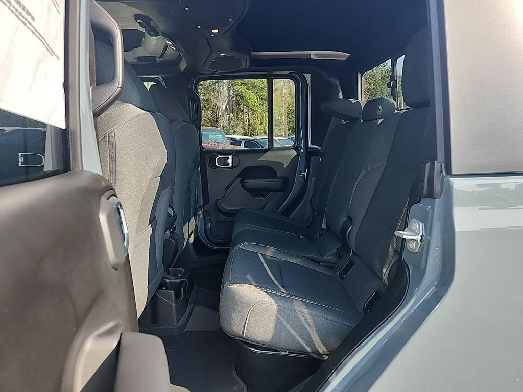 new 2026 Jeep Gladiator car, priced at $48,506