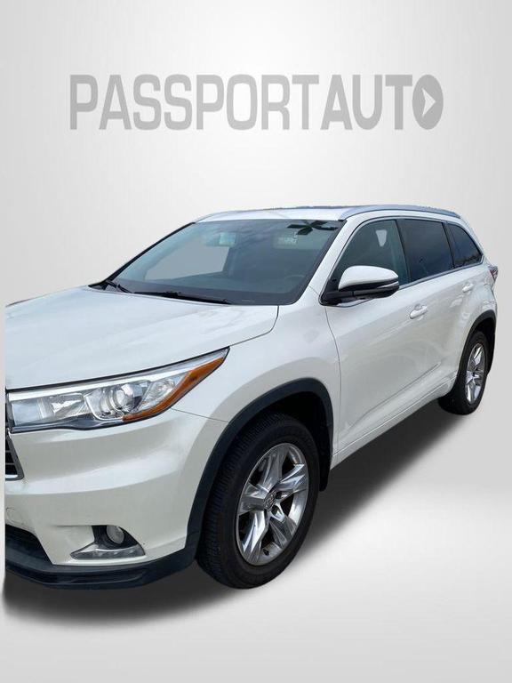 used 2014 Toyota Highlander car, priced at $13,995