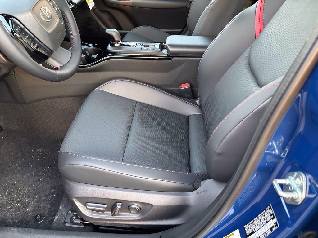 new 2026 Toyota Prius Plug-In Hybrid car, priced at $43,674