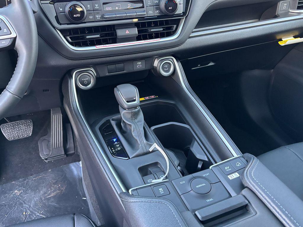 new 2026 Toyota Grand Highlander Hybrid car, priced at $51,013