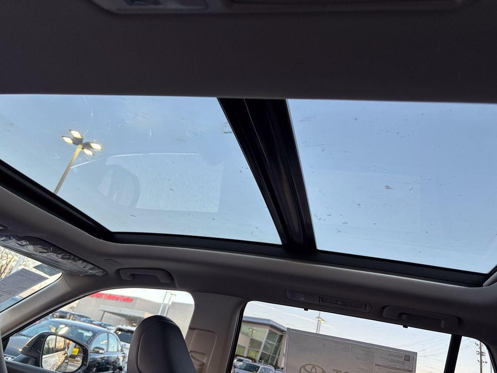 new 2026 Toyota Grand Highlander Hybrid car, priced at $51,458