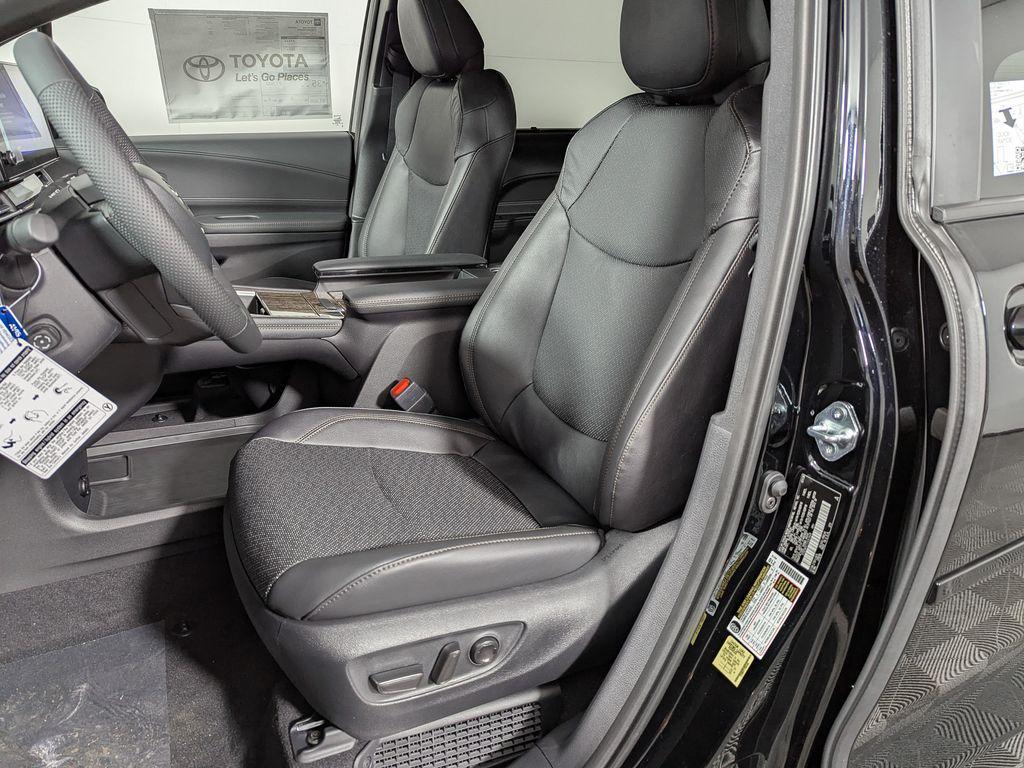 new 2026 Toyota Sienna car, priced at $61,409