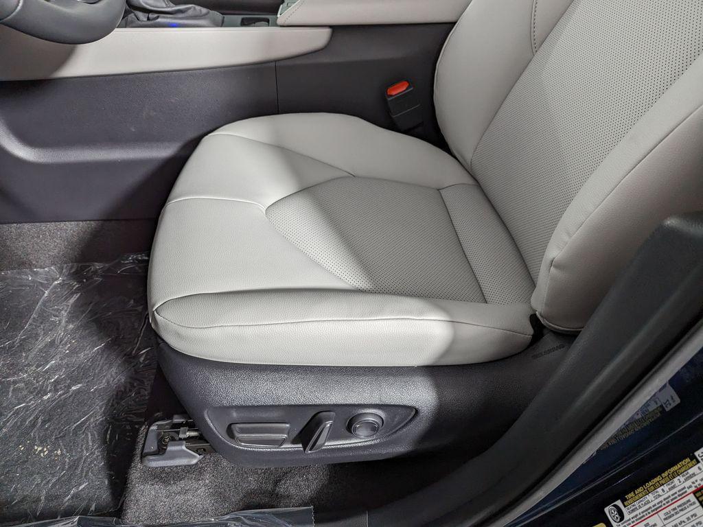 new 2026 Toyota Grand Highlander Hybrid car, priced at $50,713