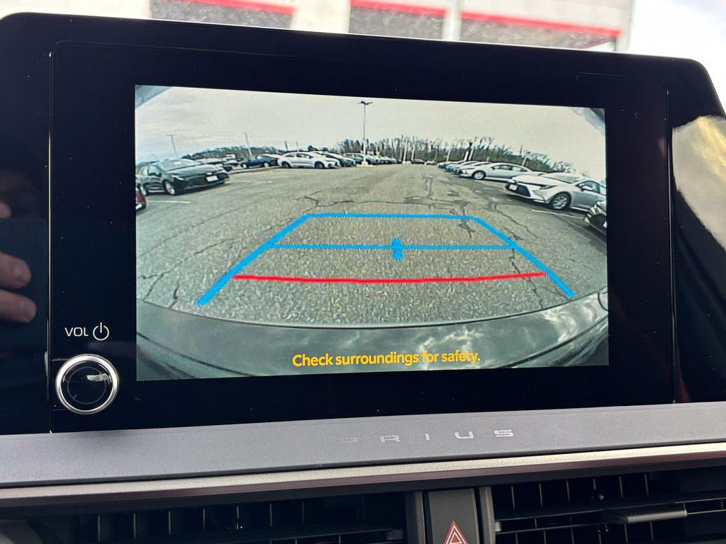 new 2026 Toyota Prius Plug-In Hybrid car, priced at $34,836