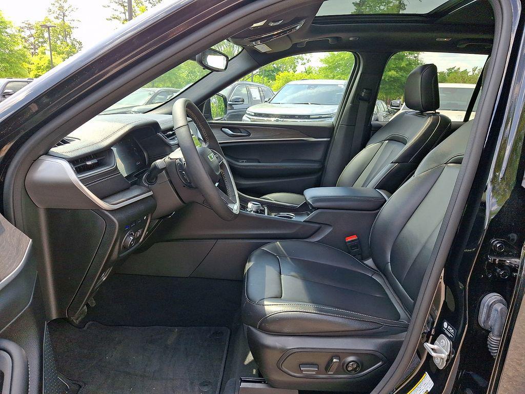 used 2024 Jeep Grand Cherokee 4xe car, priced at $29,997