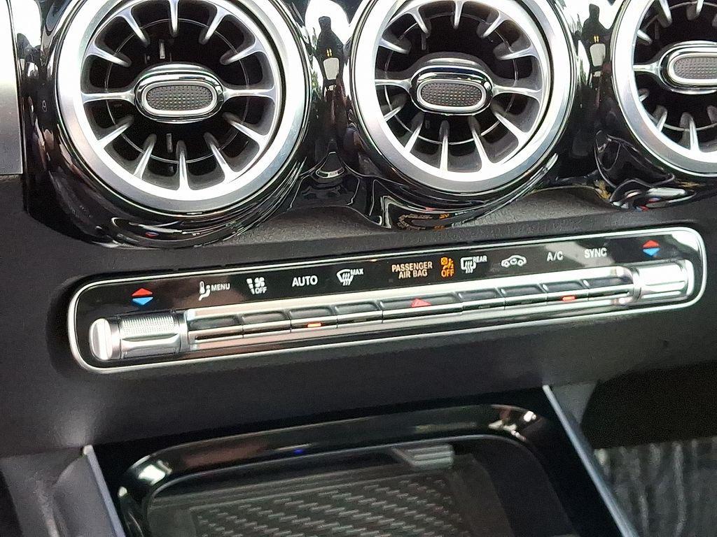 used 2024 Mercedes-Benz GLB 250 car, priced at $35,999