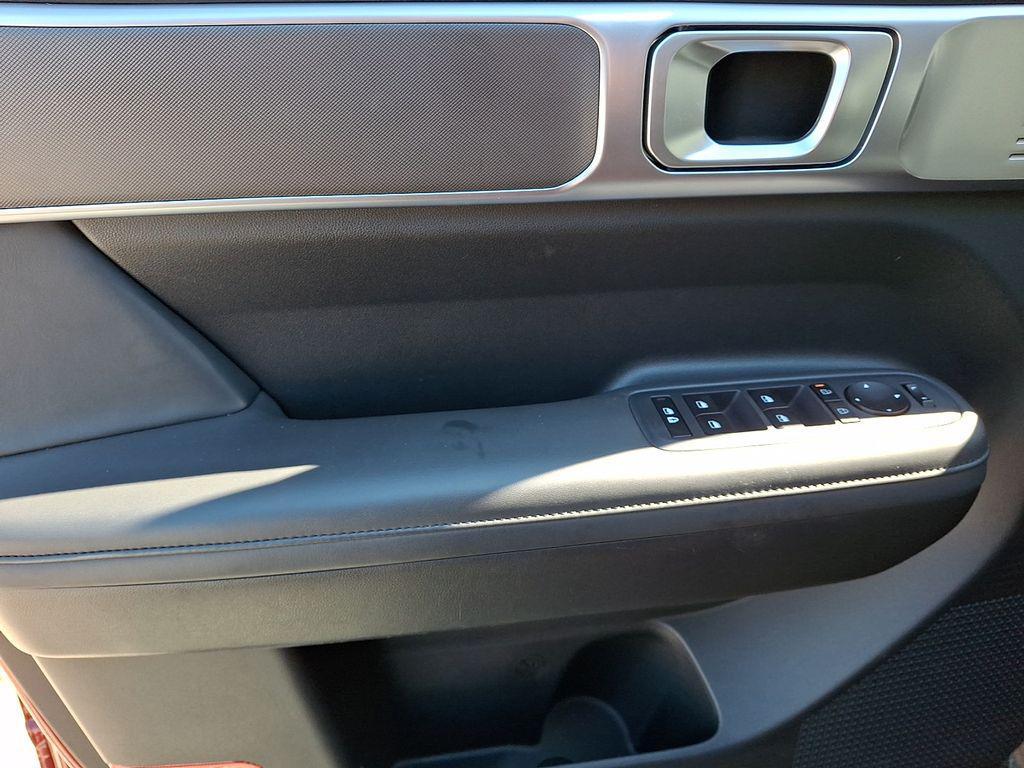 used 2024 Hyundai Santa Fe car, priced at $25,999