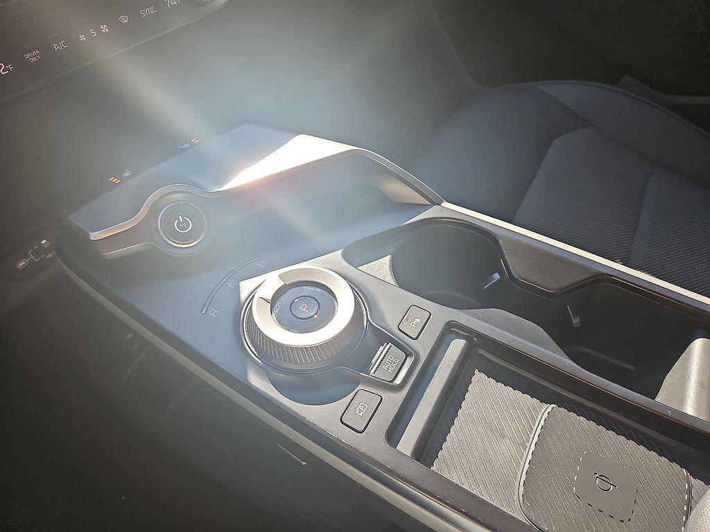 used 2025 Kia EV6 car, priced at $28,917