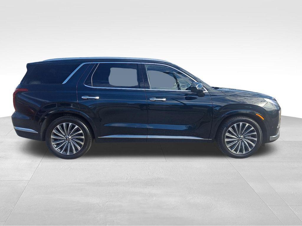 used 2024 Hyundai Palisade car, priced at $33,997