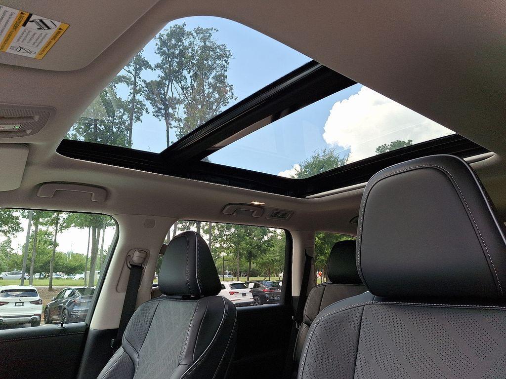 new 2025 INFINITI QX80 car, priced at $77,444