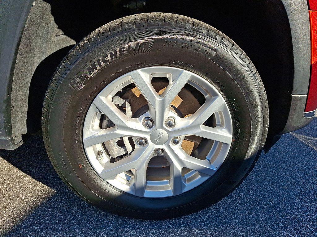 used 2023 Jeep Grand Cherokee L car, priced at $29,912