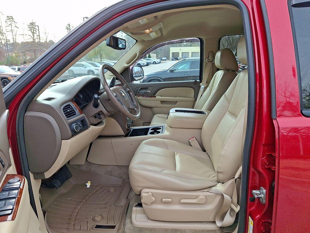 used 2013 Chevrolet Tahoe car, priced at $8,990