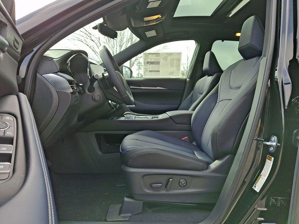 new 2026 INFINITI QX60 car, priced at $56,123