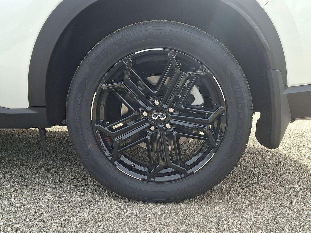 new 2026 INFINITI QX60 car, priced at $56,319