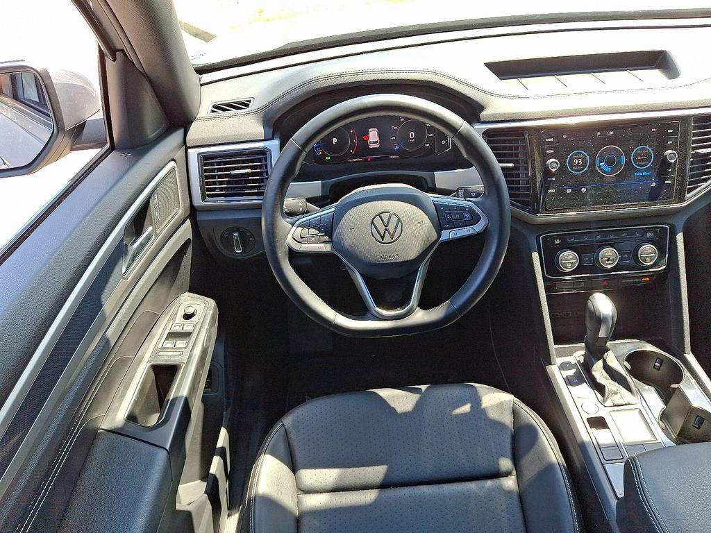 used 2020 Volkswagen Atlas Cross Sport car, priced at $19,499