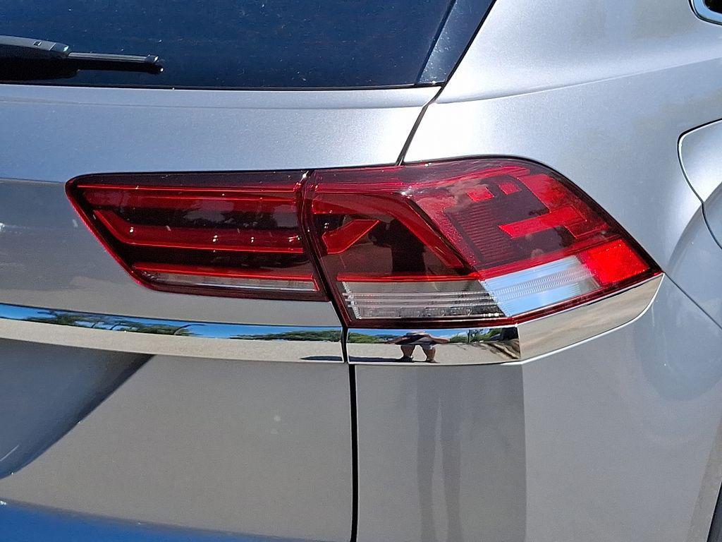 used 2020 Volkswagen Atlas Cross Sport car, priced at $19,499