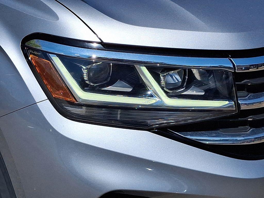 used 2020 Volkswagen Atlas Cross Sport car, priced at $19,499