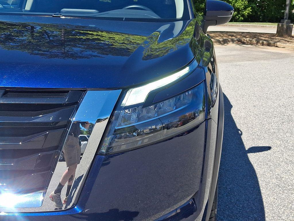 used 2024 Nissan Pathfinder car, priced at $28,901