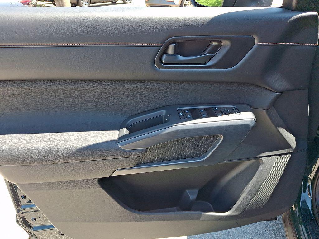 used 2025 Nissan Pathfinder car, priced at $38,401