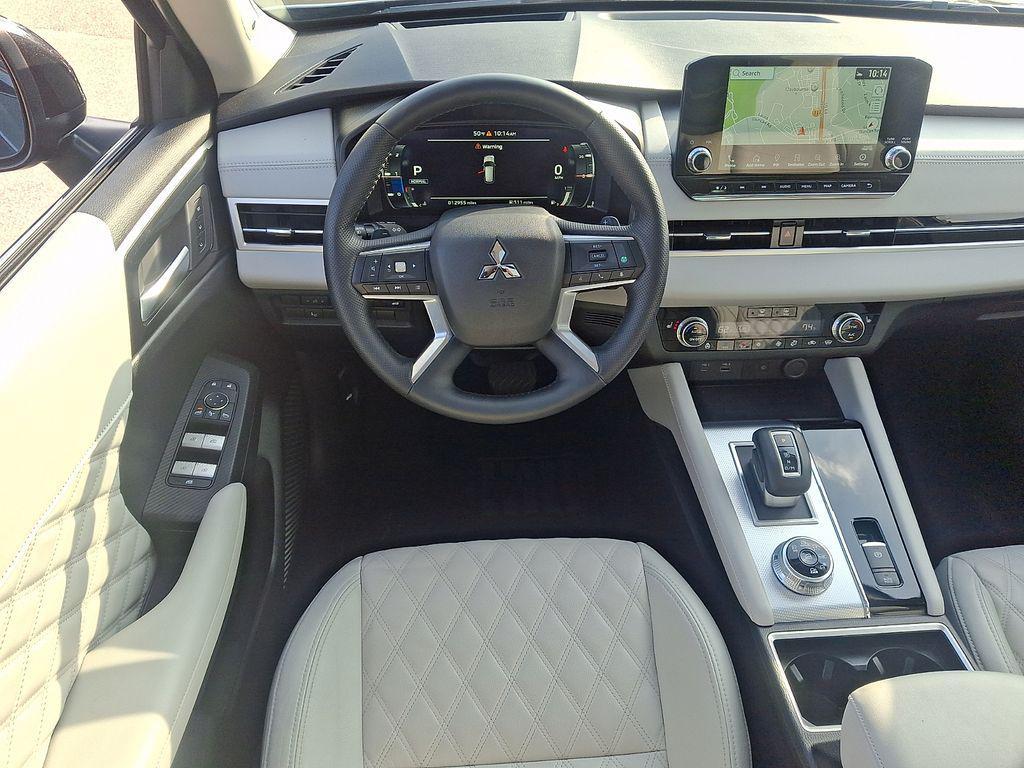 used 2024 Mitsubishi Outlander car, priced at $27,997