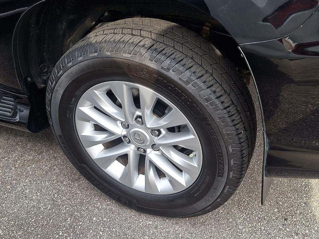 used 2021 Lexus GX 460 car, priced at $33,990