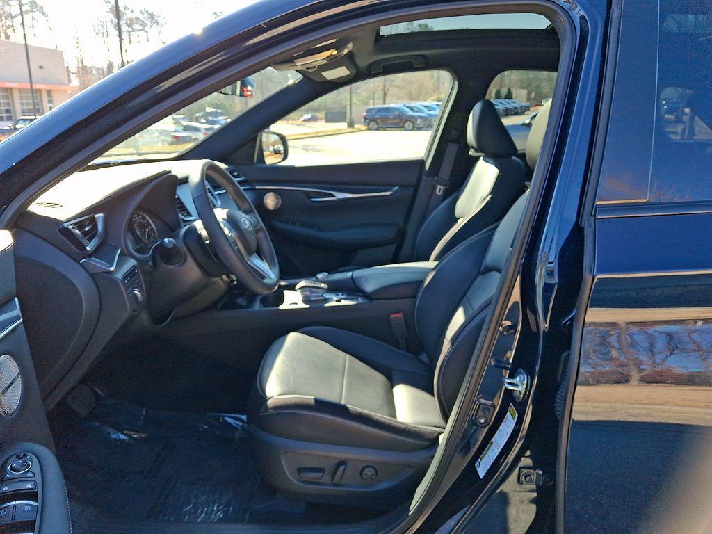 used 2025 INFINITI QX50 car, priced at $37,850