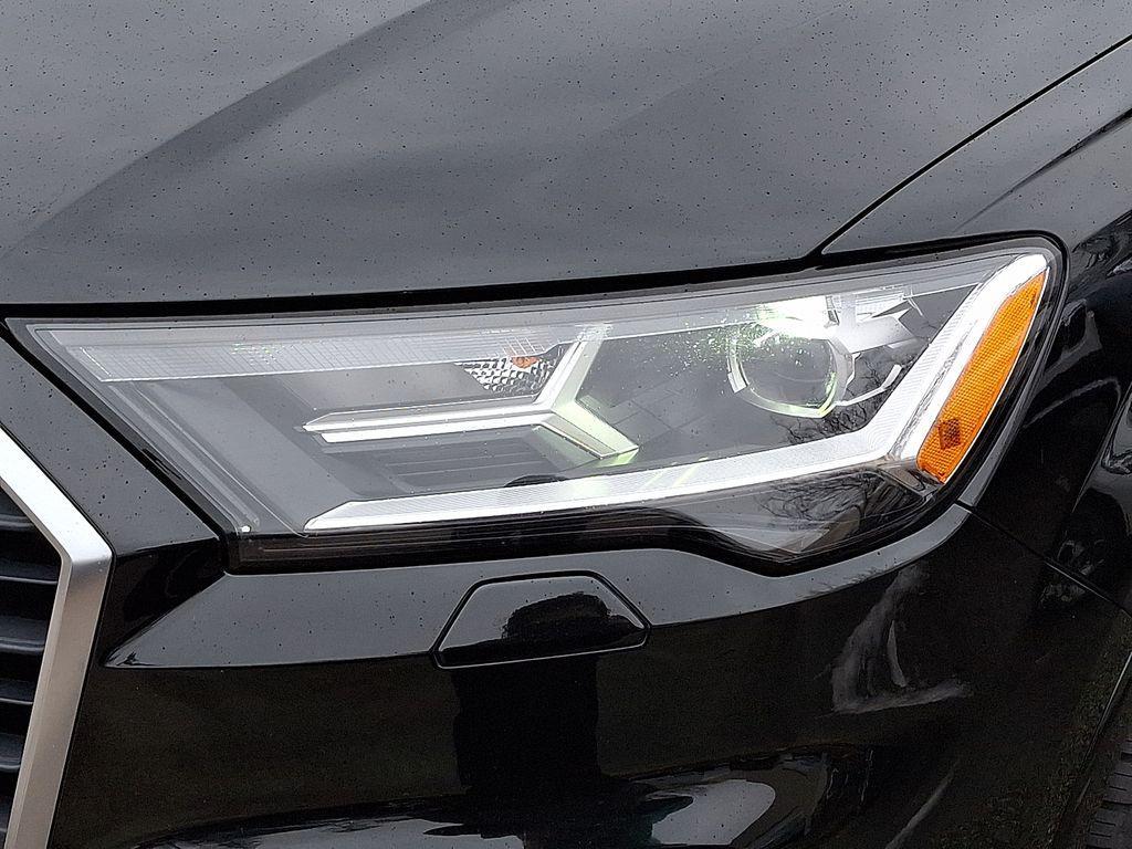 used 2022 Audi Q7 car, priced at $29,635