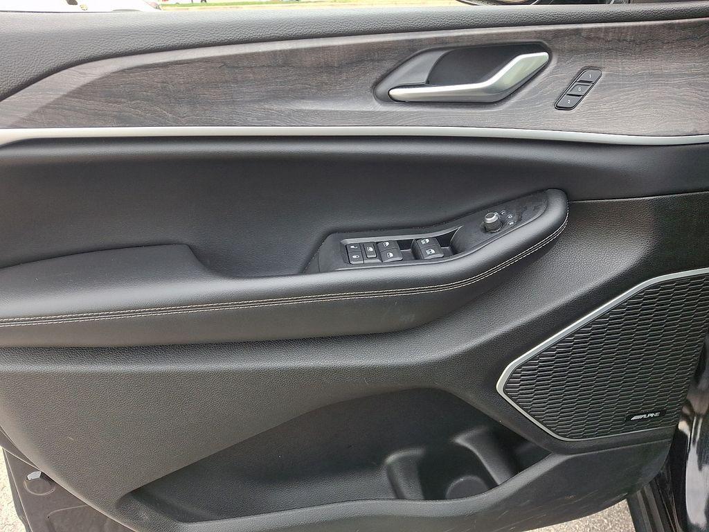 used 2024 Jeep Grand Cherokee 4xe car, priced at $26,997