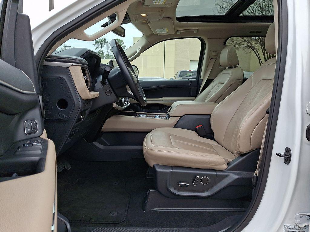 used 2024 Ford Expedition Max car, priced at $43,997