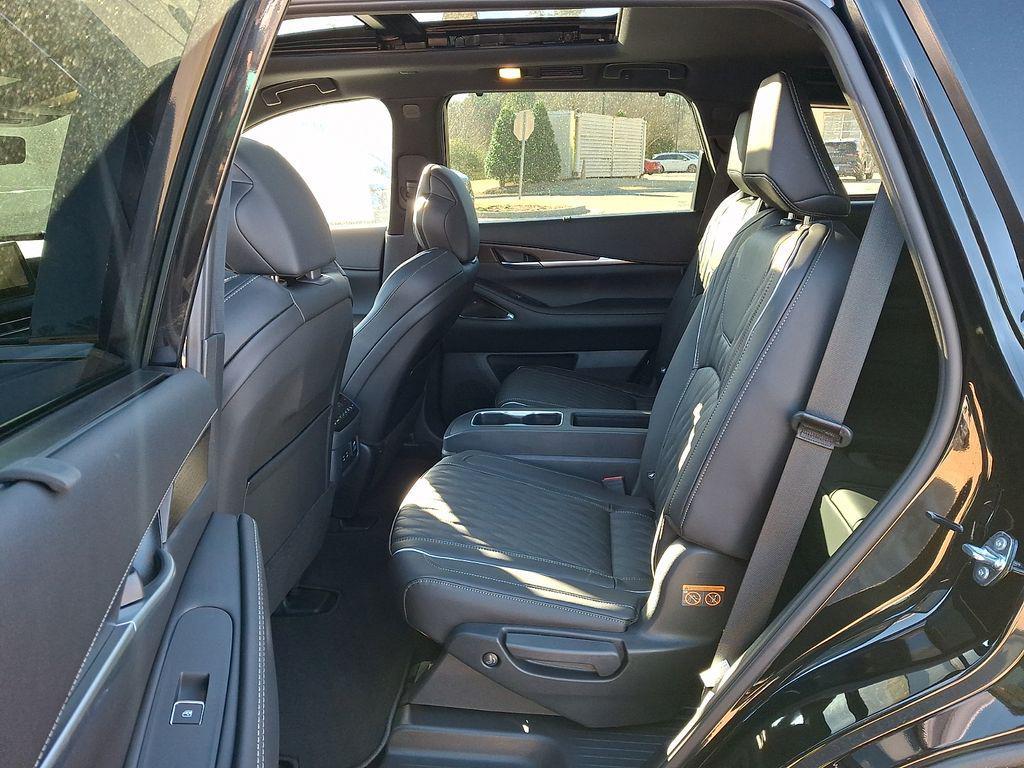 new 2026 INFINITI QX60 car, priced at $64,284