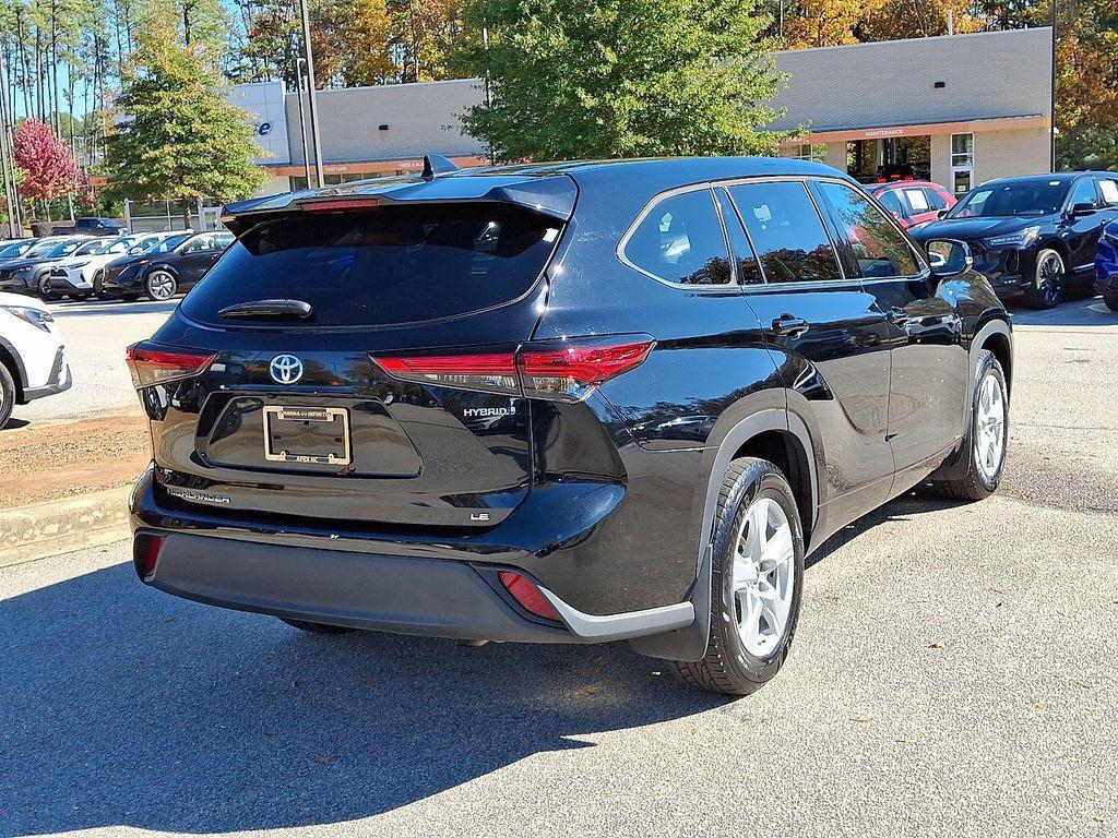 used 2021 Toyota Highlander Hybrid car, priced at $28,799