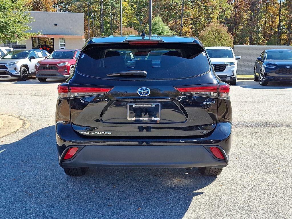 used 2021 Toyota Highlander Hybrid car, priced at $28,799