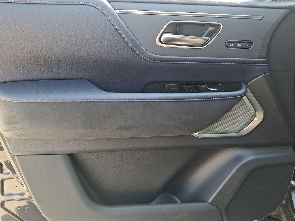 new 2026 INFINITI QX80 car, priced at $91,472