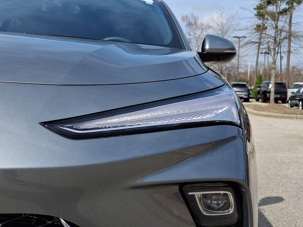 used 2025 Buick Envista car, priced at $27,577