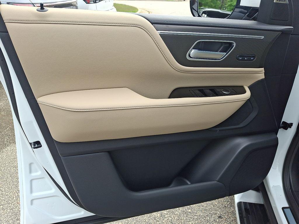 new 2026 INFINITI QX80 car, priced at $77,820