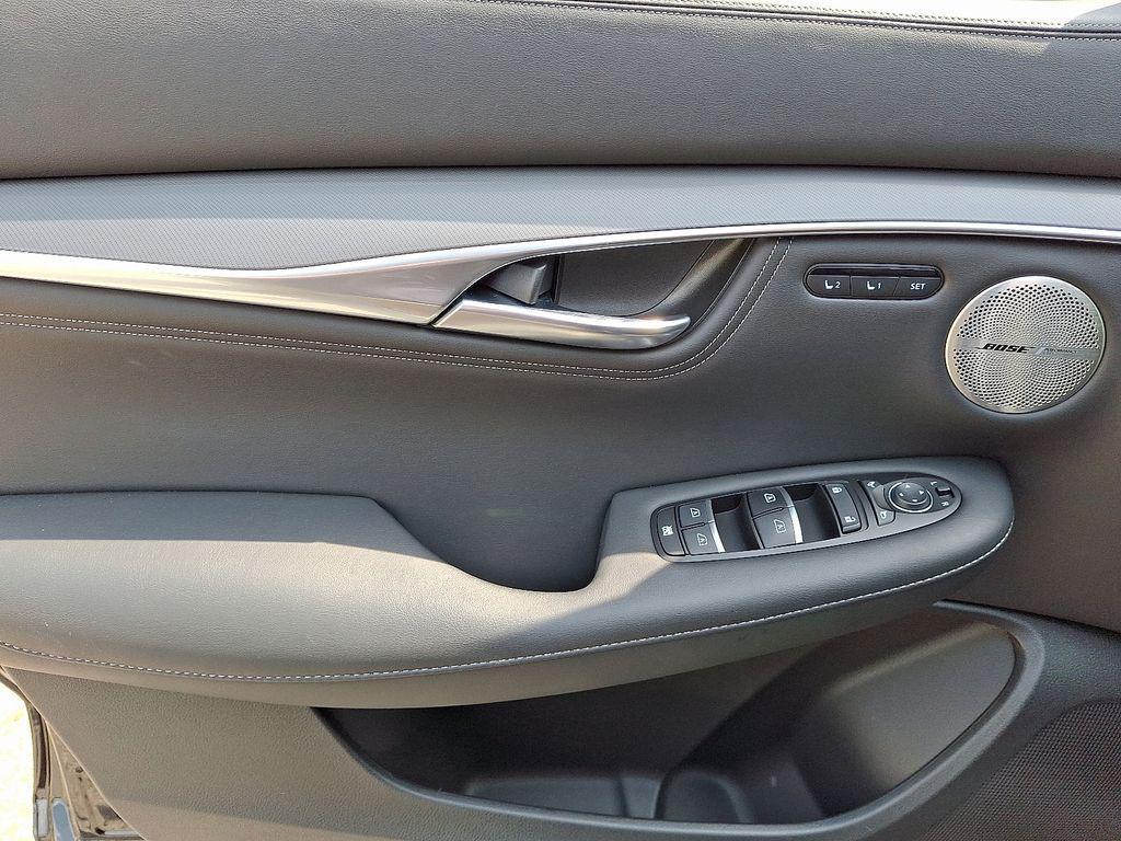 new 2025 INFINITI QX55 car, priced at $48,403