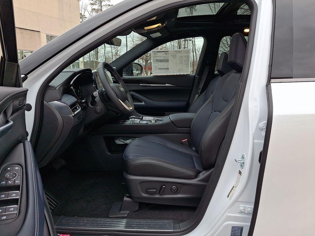 new 2026 INFINITI QX60 car, priced at $56,679