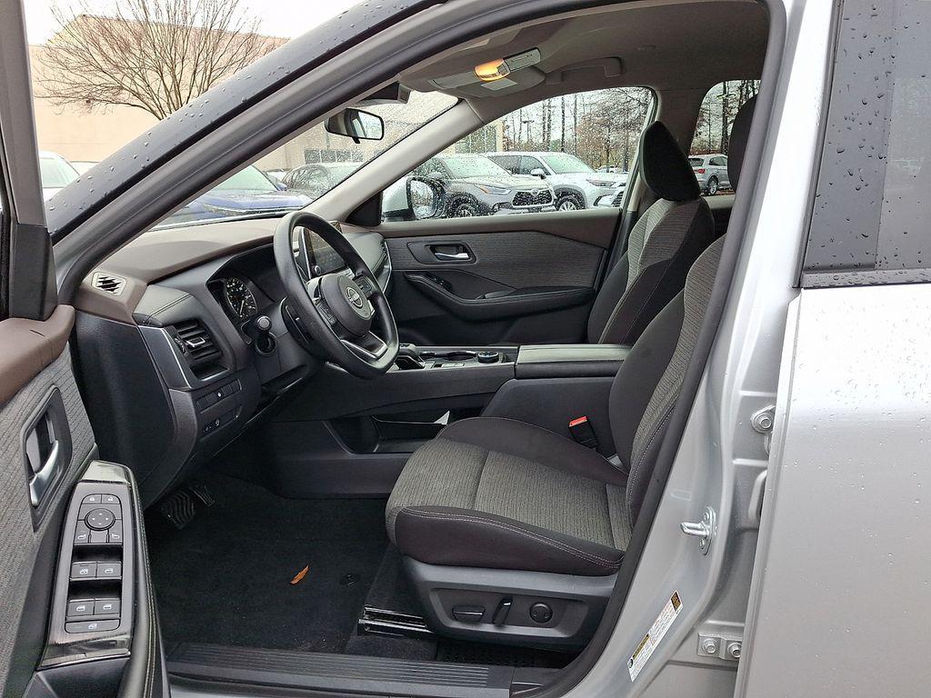 used 2023 Nissan Rogue car, priced at $19,165