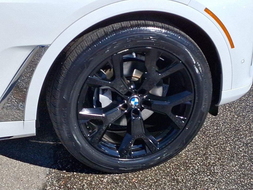 used 2022 BMW X7 car, priced at $39,995