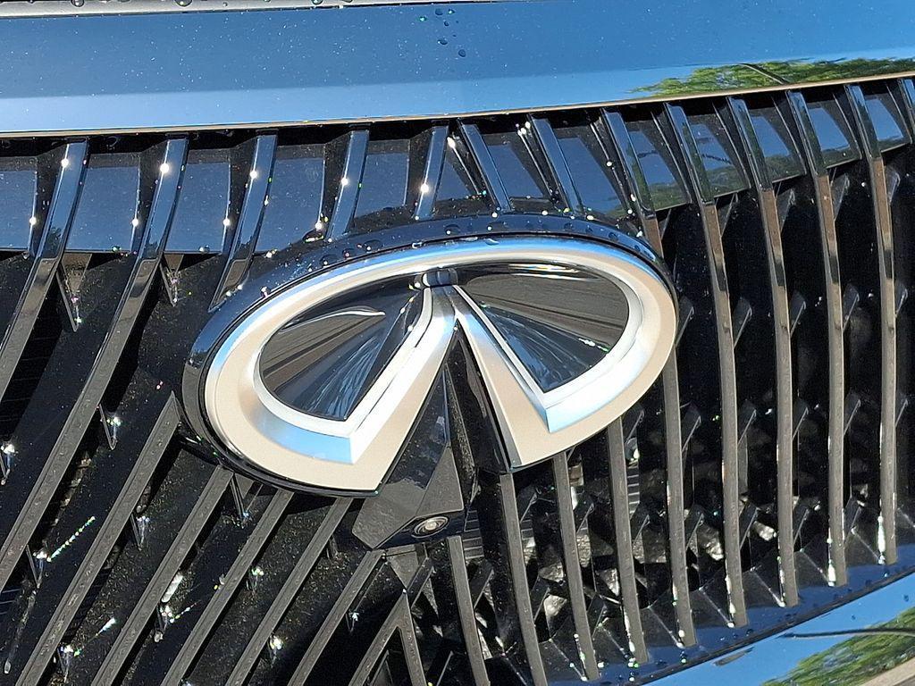 new 2027 INFINITI QX60 car, priced at $63,403