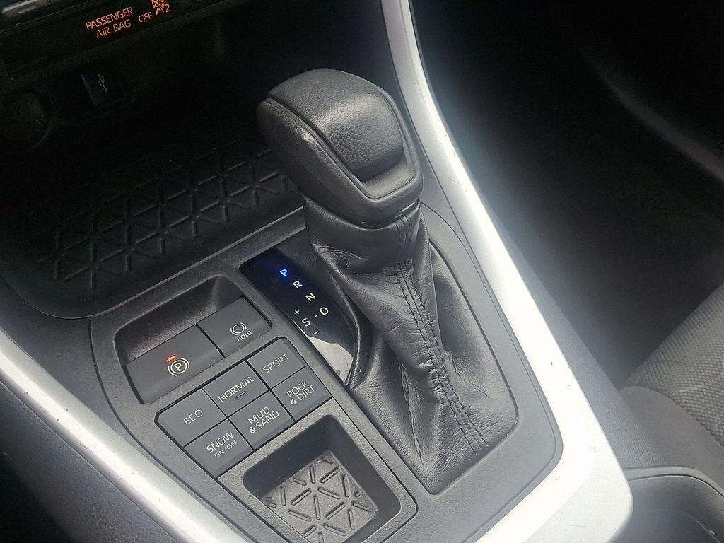 used 2021 Toyota RAV4 car, priced at $22,987