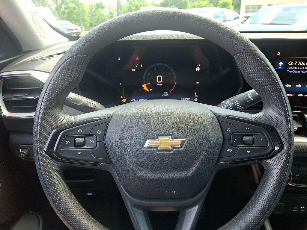 used 2024 Chevrolet TrailBlazer car, priced at $22,301