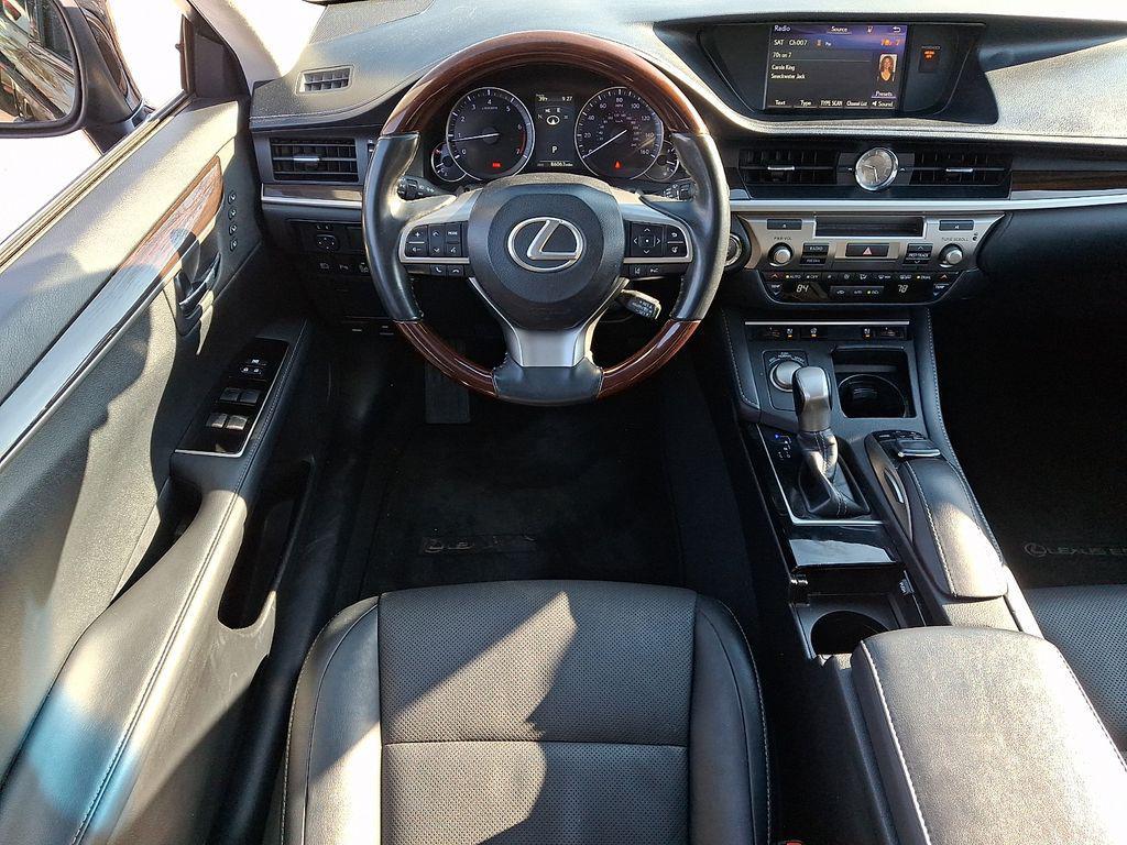 used 2018 Lexus ES 350 car, priced at $21,901