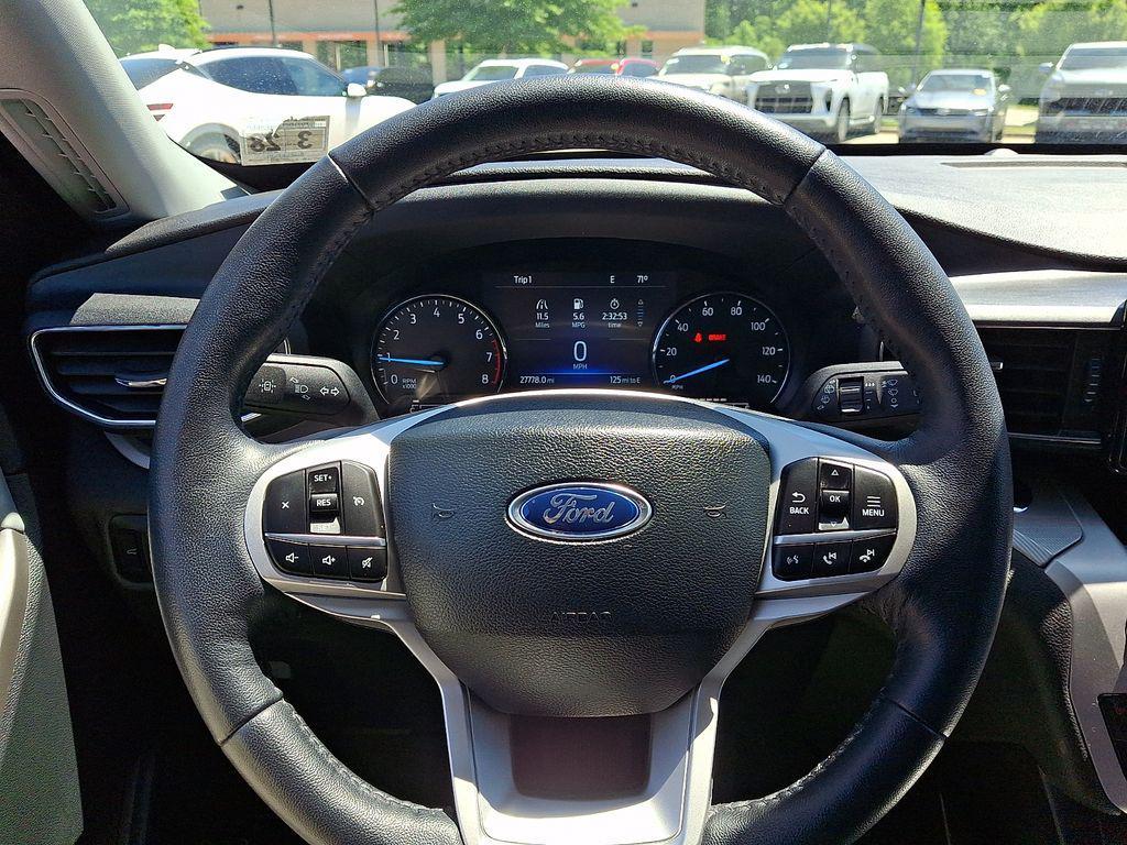 used 2023 Ford Explorer car, priced at $33,001