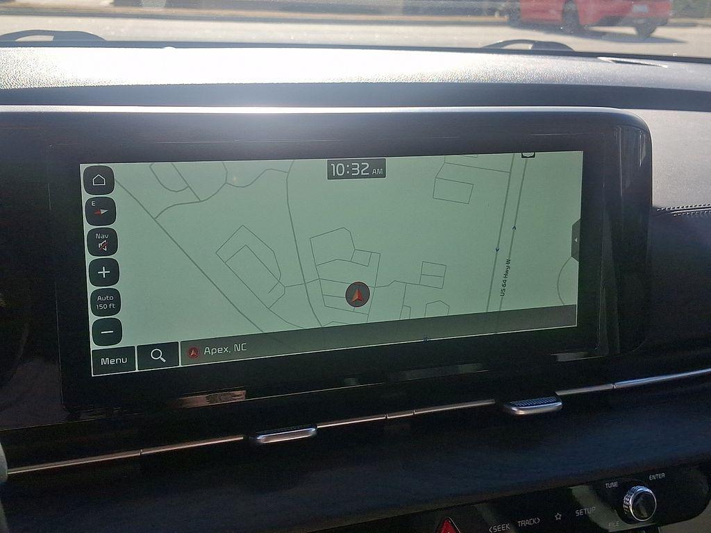 used 2024 Kia Carnival car, priced at $29,997